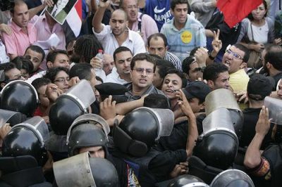 Cairo protest; photo by Nasser Nouri via flickr