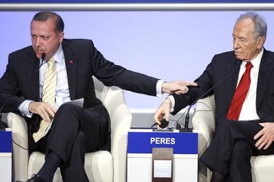 Turkish Prime Minister Recep Tayyip Erdogan (left) challenges Israeli President Shimon Peres
