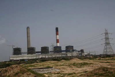 The Tata Mundra coal plant in India (Joe Athialy/Flickr)