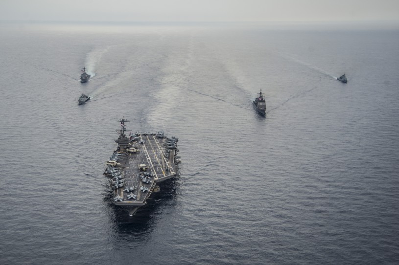 U.S. Navy ships patrolling the South China Sea (Image: Flickr / Naval Surface Warriors)