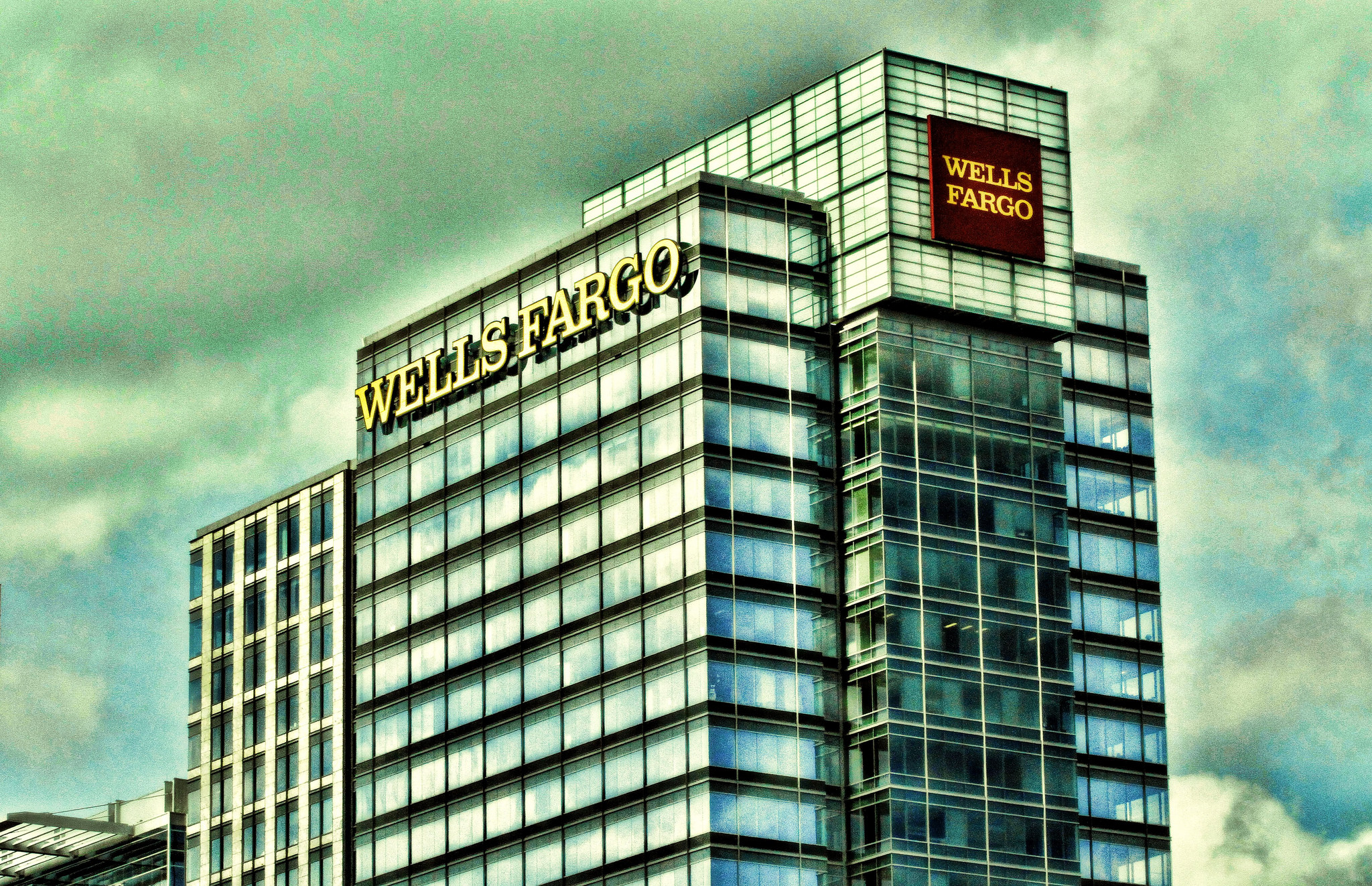 Wells Fargo CEO Should Pay Back All Scam-Inflated Pay