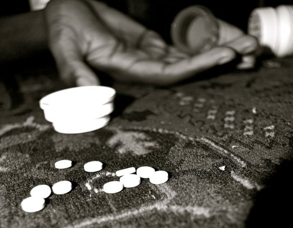 drug-overdose-pills