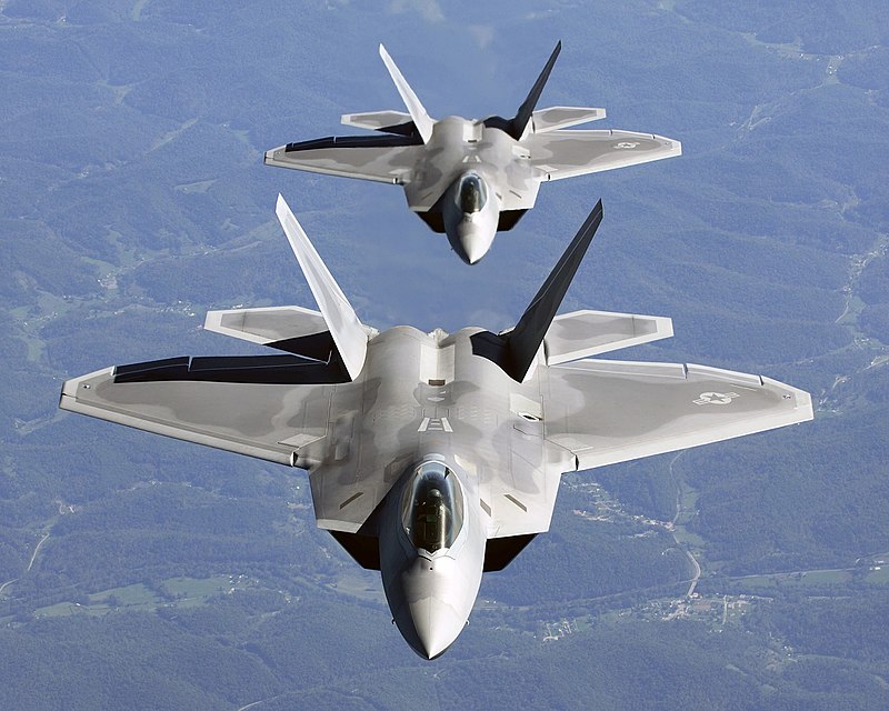 military-spending-fighter-jet