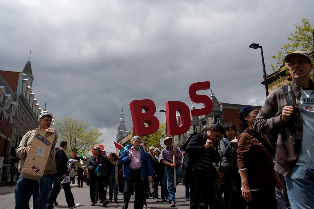 protesters-march-with-bds-signs