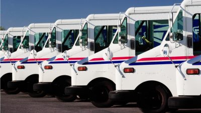 postal-service-USPS-mail-trucks