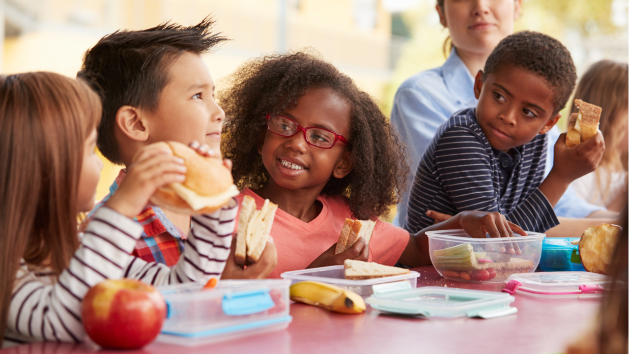 We’re the Wealthiest Country — Our Kids Shouldn’t Go to School Hungry
