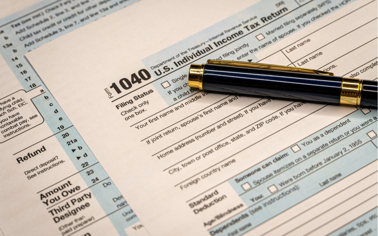 1040 individual income tax return form - taxation - hidden wealth