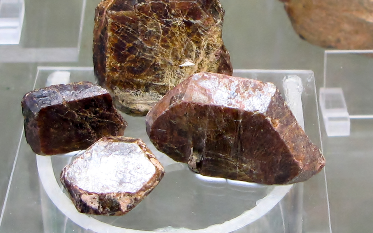 Gadolinium crystals, rare earth gadolinium metal samples