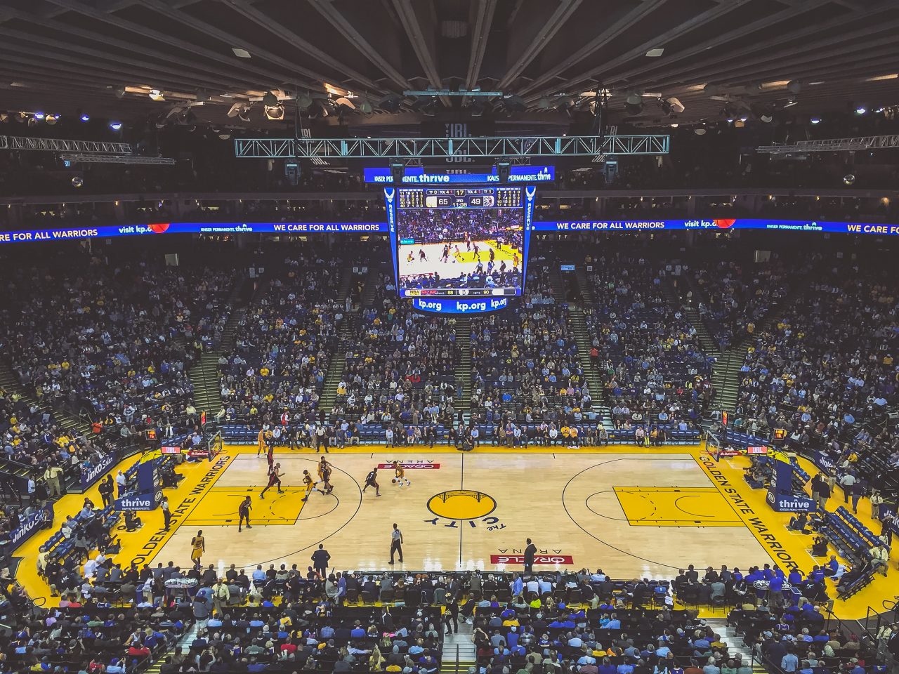nba team golden state warriors playing against the toronto raptors